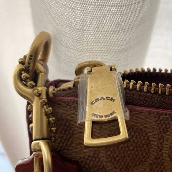 NWOT Coach Kitt Crossbody Center Stripe #41321 - Picture 7 of 9